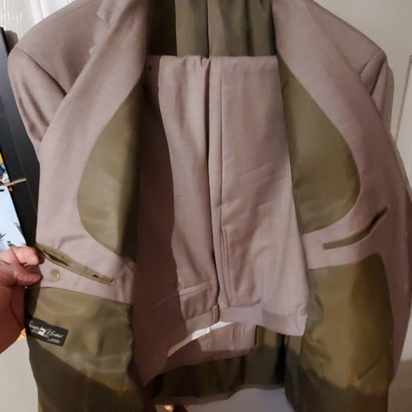 2 piece suit